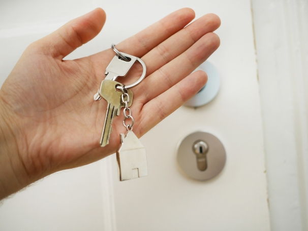 https://CeeRhodes.StopRentingStartOwning.com